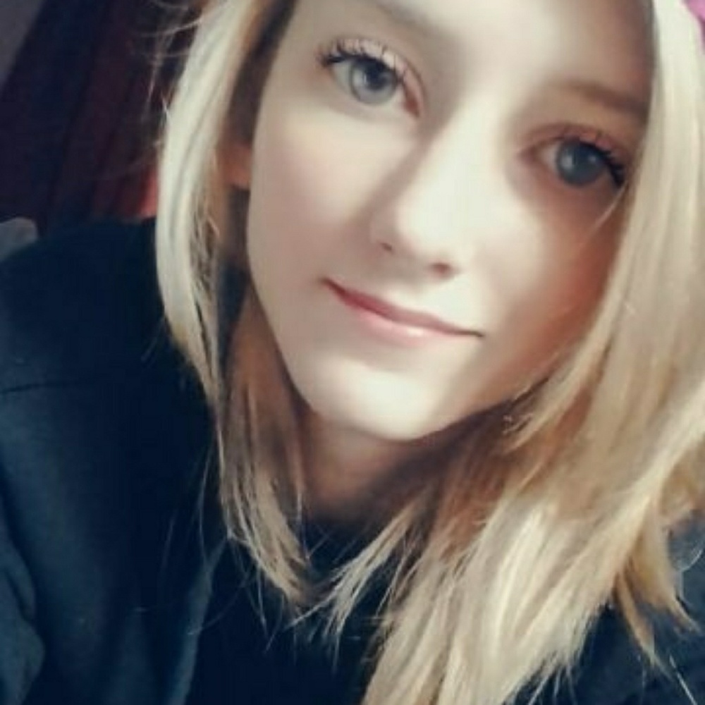 Meet your Posher, Catlin